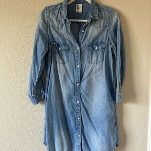 Women’s Chambrary Button Down Dress